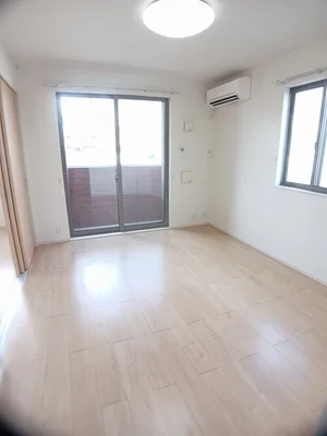 のマンスリーマンション・ウィークリーマンション「サン・ルミエールＣ 105・洋室(No.1257400)」メイン画像