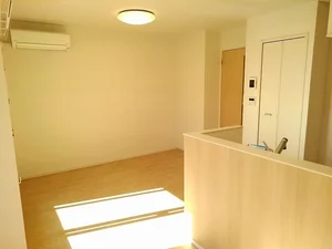 のマンスリーマンション・ウィークリーマンション「Ｋ．Ｆ．Ｋ．アルバ　ｓｅｖｅｎ 201・洋室(No.1257552)」メイン画像