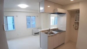 のマンスリーマンション・ウィークリーマンション「【北１8条駅歩1分・ｲﾝﾀｰﾈｯﾄ無料・エアコン付き・１Fｽｰﾊﾟｰ、大学、病院近く】GS北18条ビル 706・7F(No.1257561)」メイン画像