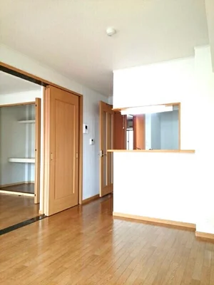 のマンスリーマンション・ウィークリーマンション「カーサ・プラシード　Ⅰ 203・洋室(No.1257725)」メイン画像