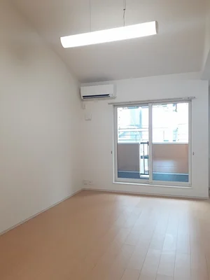 のマンスリーマンション・ウィークリーマンション「カーサ　ユキ 203・洋室(No.1257776)」メイン画像