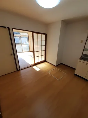 のマンスリーマンション・ウィークリーマンション「深堀ハイツ 104・洋室(No.1257796)」メイン画像