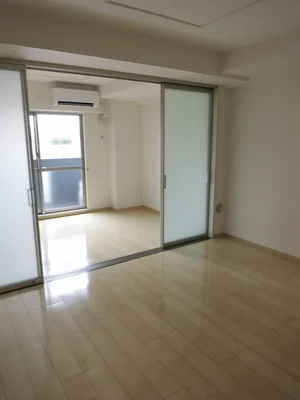 総合研究大学院大学分子科学コース・基礎生物学コース・生理科学コース周辺のマンスリーマンション・ウィークリーマンション「ローズパティオ 302・洋室(No.1257843)」メイン画像