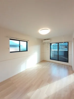 香川県のマンスリーマンション・ウィークリーマンション「クレストールＫＭ　Ⅱ 203・洋室(No.1257998)」メイン画像