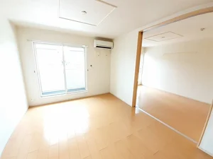 のマンスリーマンション・ウィークリーマンション「ヴェルデ・コッリーナ　Ⅱ 202・洋室(No.1258085)」メイン画像