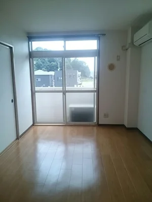 広島県のマンスリーマンション・ウィークリーマンション「コーポ　サンスカイＤ 204・洋室(No.1258353)」メイン画像