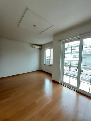 のマンスリーマンション・ウィークリーマンション「フローレンス御幸Ｄ 102・洋室(No.1258354)」メイン画像