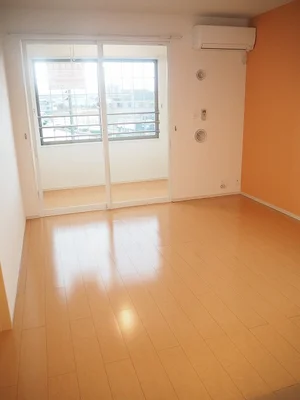 のマンスリーマンション・ウィークリーマンション「アル・シエラ 201・洋室(No.1258406)」メイン画像