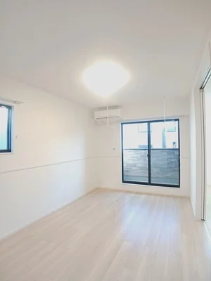 綾歌郡綾川町のマンスリーマンション・ウィークリーマンション「ＪＡＤＡ　Ｈｏｕｓｅ滝宮Ｅ 201・洋室(No.1258414)」メイン画像