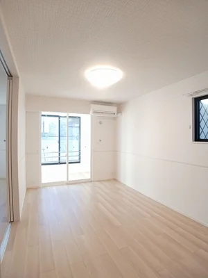 綾歌郡綾川町のマンスリーマンション・ウィークリーマンション「ＪＡＤＡ　Ｈｏｕｓｅ滝宮Ｆ 103・洋室(No.1258421)」メイン画像