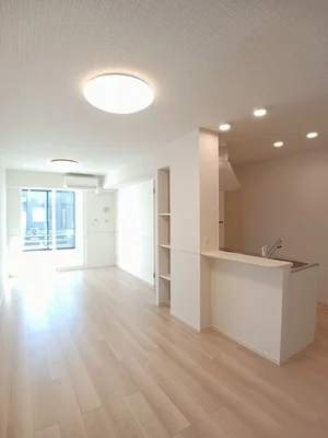 綾歌郡綾川町のマンスリーマンション・ウィークリーマンション「ＪＡＤＡ　Ｈｏｕｓｅ滝宮Ｇ 103・洋室(No.1258427)」メイン画像