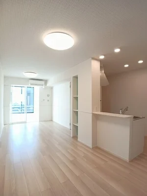 綾歌郡綾川町のマンスリーマンション・ウィークリーマンション「ＪＡＤＡ　Ｈｏｕｓｅ滝宮Ｈ 102・洋室(No.1258434)」メイン画像