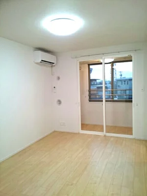 福井県のマンスリーマンション・ウィークリーマンション「ベルセレーネ成和 201・洋室(No.1258901)」メイン画像