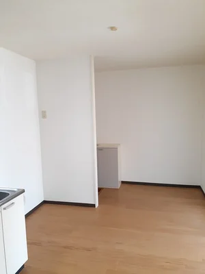 のマンスリーマンション・ウィークリーマンション「メゾンベルセラン　Ｂ棟 101・洋室(No.1258918)」メイン画像