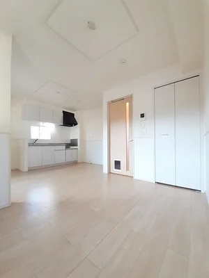 のマンスリーマンション・ウィークリーマンション「ルミエール天田 103・洋室(No.1258938)」メイン画像