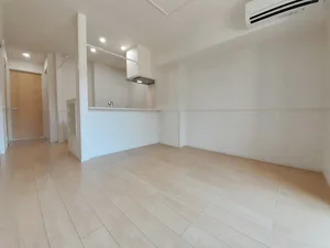 のマンスリーマンション・ウィークリーマンション「パフューム中央２ 102・洋室(No.1259008)」メイン画像