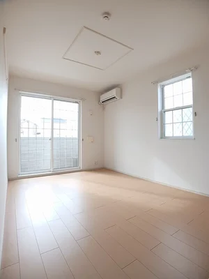 和歌山県のマンスリーマンション・ウィークリーマンション「ディオーネ・ジエータ紀ノ川Ⅰ 101・洋室(No.1259023)」メイン画像