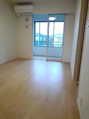 福岡県のマンスリーマンション・ウィークリーマンション「アミティエ　三本松　１号館 105・洋室(No.1259128)」メイン画像