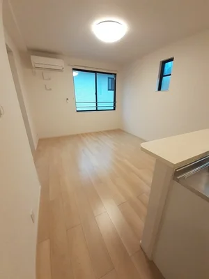 のマンスリーマンション・ウィークリーマンション「メゾン　オハナ 205・洋室(No.1259130)」メイン画像