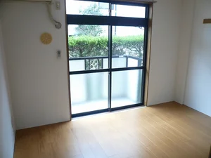 宮崎県のマンスリーマンション・ウィークリーマンション「ニュ－シティ黒木 101・洋室(No.1259170)」メイン画像