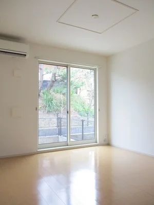 宮崎県のマンスリーマンション・ウィークリーマンション「ソレイユ 102・洋室(No.1259173)」メイン画像