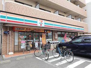 セブン-イレブン 広島宇品神田４丁目店まで徒歩２分