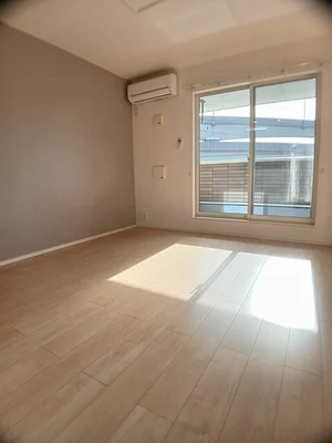 のマンスリーマンション・ウィークリーマンション「ルーベル宇多津Ｉ 204・洋室(No.1259369)」メイン画像