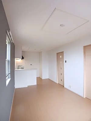 島根県のマンスリーマンション・ウィークリーマンション「フラワーハウスⅡ 201・洋室(No.1259371)」メイン画像