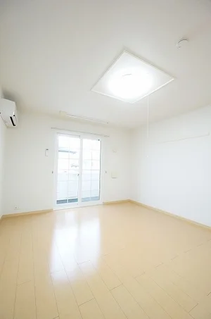 のマンスリーマンション・ウィークリーマンション「モンターニュ・ジョリＣ 101・洋室(No.1259447)」メイン画像