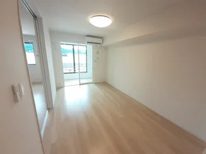 のマンスリーマンション・ウィークリーマンション「ニューカッスル　Ⅰ 103・洋室(No.1260017)」メイン画像