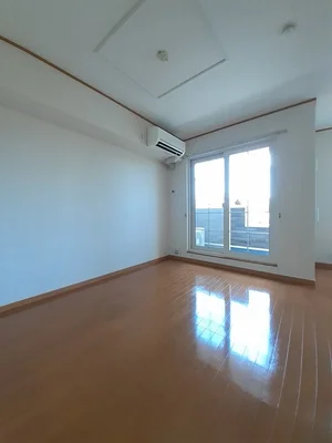 のマンスリーマンション・ウィークリーマンション「ヴィラ・マーベラス　Ｂ 202・洋室(No.1260020)」メイン画像