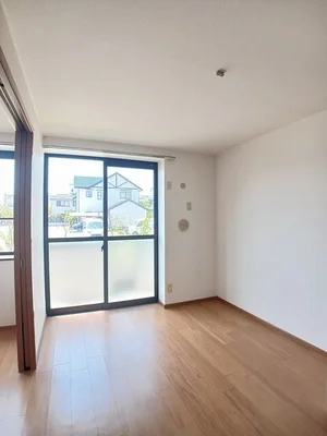 高松市のマンスリーマンション・ウィークリーマンション「コンフォートハイツ　Ⅱ 103・洋室(No.1260025)」メイン画像