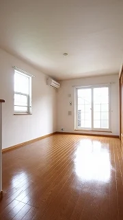 香川県のマンスリーマンション・ウィークリーマンション「カルム　Ａ 201・洋室(No.1260033)」メイン画像