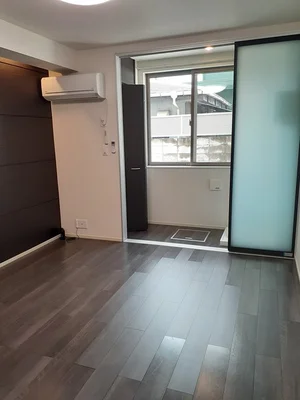 白子駅（三重県）のマンスリーマンション・ウィークリーマンション「グレース・ベイ白子 103・洋室(No.1260133)」メイン画像