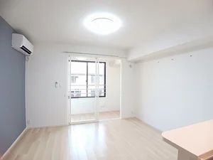 のマンスリーマンション・ウィークリーマンション「Ｍａｉｓｏｎ　ｄｅ　ＹＫ　Ⅱ 203・洋室(No.1260143)」メイン画像