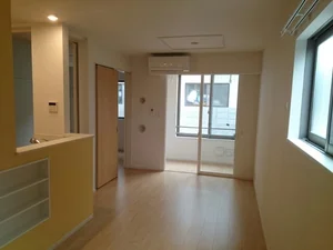 のマンスリーマンション・ウィークリーマンション「ラ・ロンディーネ 102・洋室(No.1260288)」メイン画像