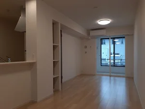 山梨県のマンスリーマンション・ウィークリーマンション「ラ・ソレイユ　やまなし　Ⅱ 102・洋室(No.1260311)」メイン画像