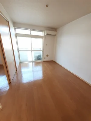 香川県のマンスリーマンション・ウィークリーマンション「ガーデンハイツ 202・洋室(No.1260333)」メイン画像