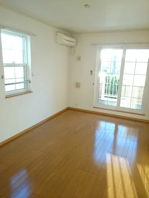 のマンスリーマンション・ウィークリーマンション「メゾン　ソレイユＡ棟 203・洋室(No.1260351)」メイン画像