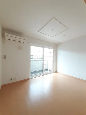 徳島県のマンスリーマンション・ウィークリーマンション「ヴェル　ドゥーラ　Ⅵ 102・洋室(No.1260411)」メイン画像