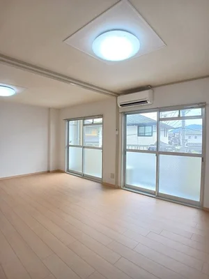 高松市のマンスリーマンション・ウィークリーマンション「ニューマリッチミマヤ 203・洋室(No.1260442)」メイン画像