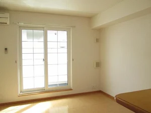 のマンスリーマンション・ウィークリーマンション「メゾン・ド・スイ 202・洋室(No.1260645)」メイン画像