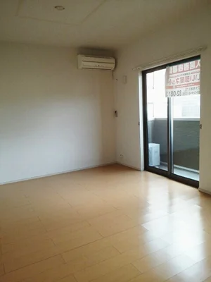 のマンスリーマンション・ウィークリーマンション「シームリー・ランプ 102・洋室(No.1260784)」メイン画像