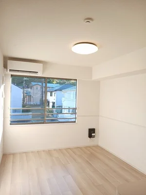 のマンスリーマンション・ウィークリーマンション「エテルノ　プラシード 202・洋室(No.1260843)」メイン画像