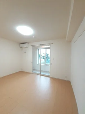 のマンスリーマンション・ウィークリーマンション「ラ・ルーチェビータ 101・洋室(No.1260901)」メイン画像