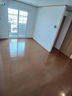 八日市駅（滋賀県）のマンスリーマンション・ウィークリーマンション「パインビレッジ９０ 102・洋室(No.1260945)」メイン画像