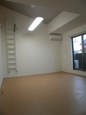 滋賀県のマンスリーマンション・ウィークリーマンション「カーサ・デルソーレⅢ 203・洋室(No.1260948)」メイン画像