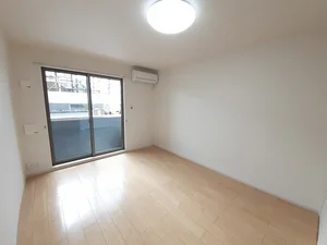 郡山駅（奈良県）のマンスリーマンション・ウィークリーマンション「イリーデⅠ 102・洋室(No.1261015)」メイン画像