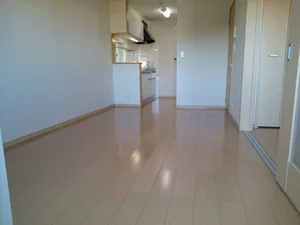 大阪府のマンスリーマンション・ウィークリーマンション「メゾン　なでしこ 207・洋室(No.1261044)」メイン画像