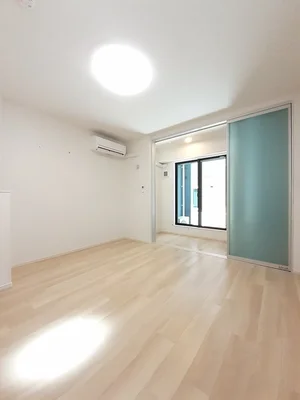 のマンスリーマンション・ウィークリーマンション「プリムヴェール 101・洋室(No.1261084)」メイン画像